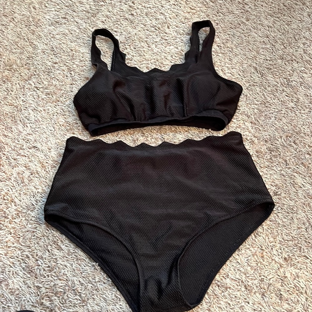 Cupshe bikini set